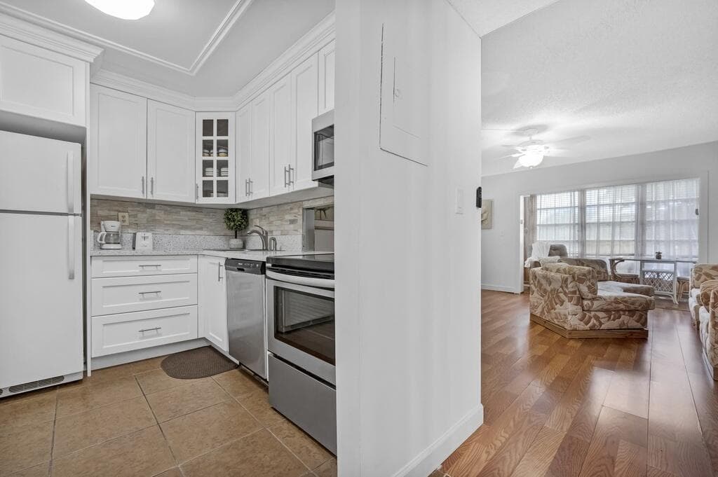 8280 SW 24TH Street # 7210, North Lauderdale, FL 33068 photo 4