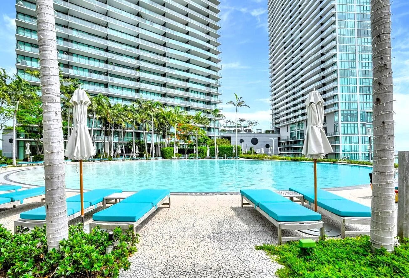 480 NE 31st Street # 906, Miami, FL 33137 photo 2