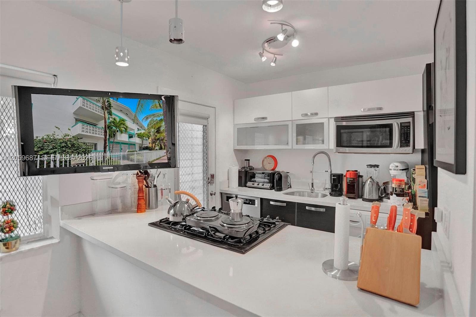 350 Collins Ave # 310, Miami Beach, FL 33139 photo 5