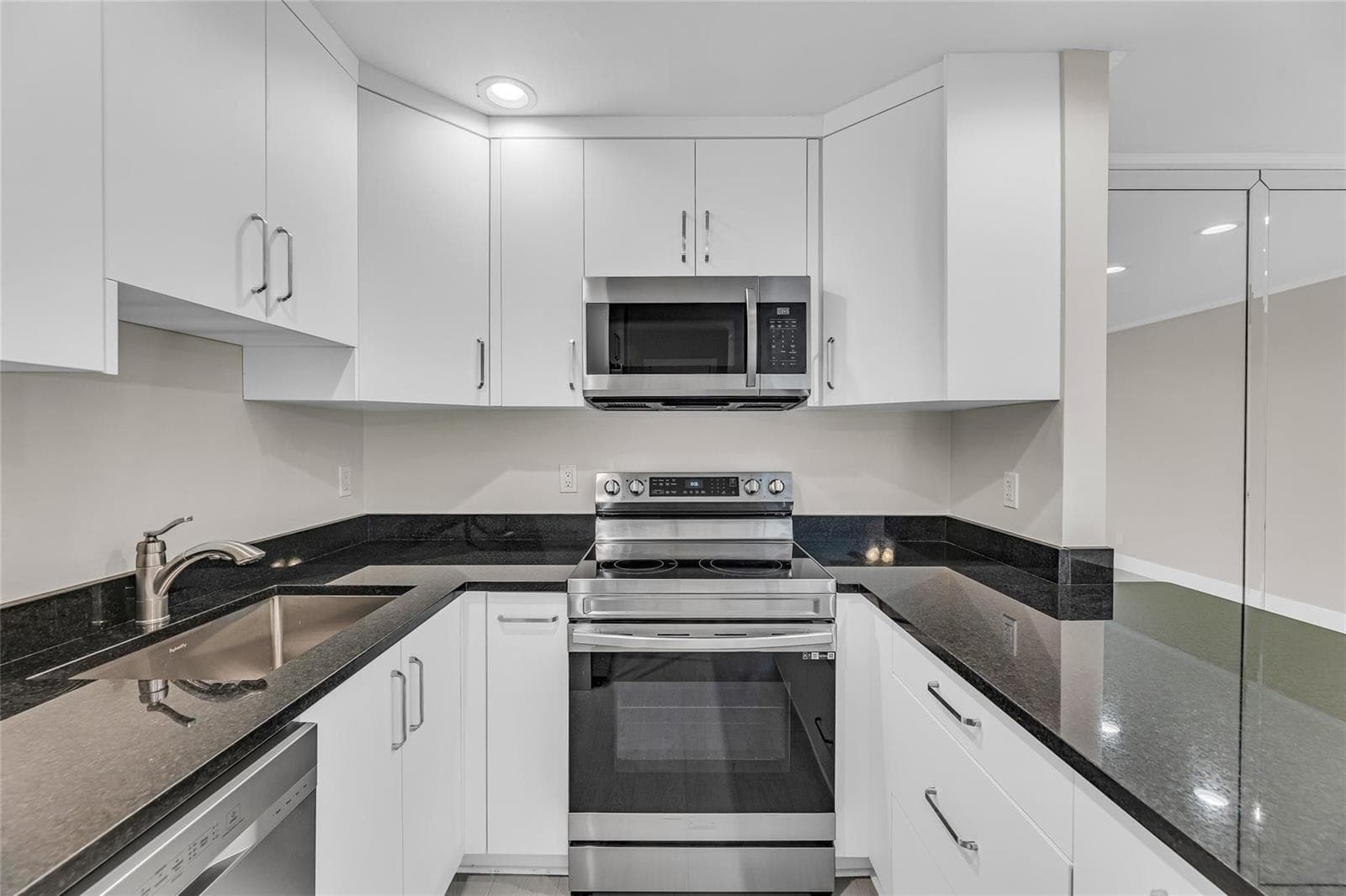 6319 Bay Club Drive # 1, Fort Lauderdale, FL 33308 photo 2