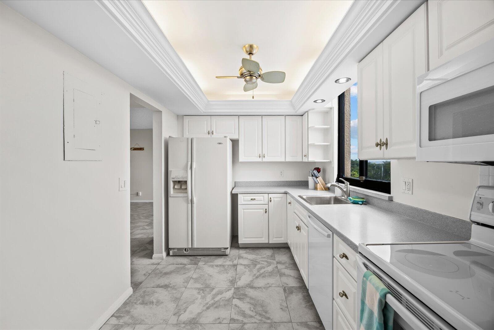 3452 NE Causeway Boulevard NE # 17-404, Jensen Beach, FL 34957 photo 4