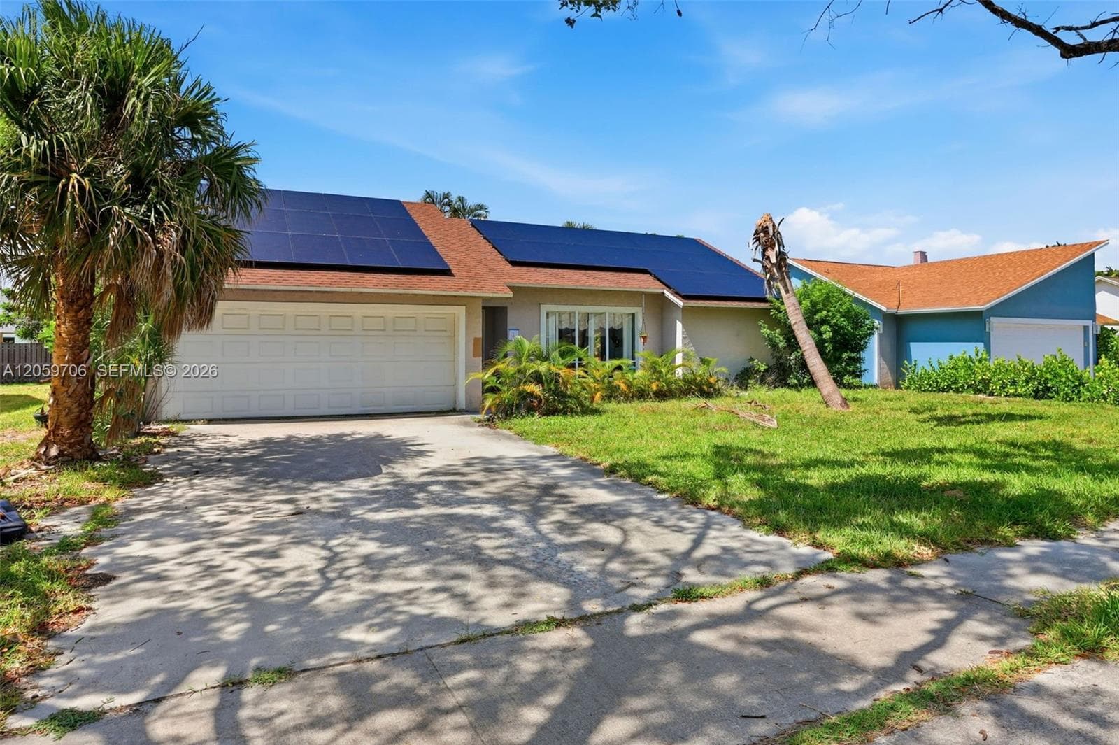1419 Hummingbird Dr, Delray Beach, FL 33444 photo 2