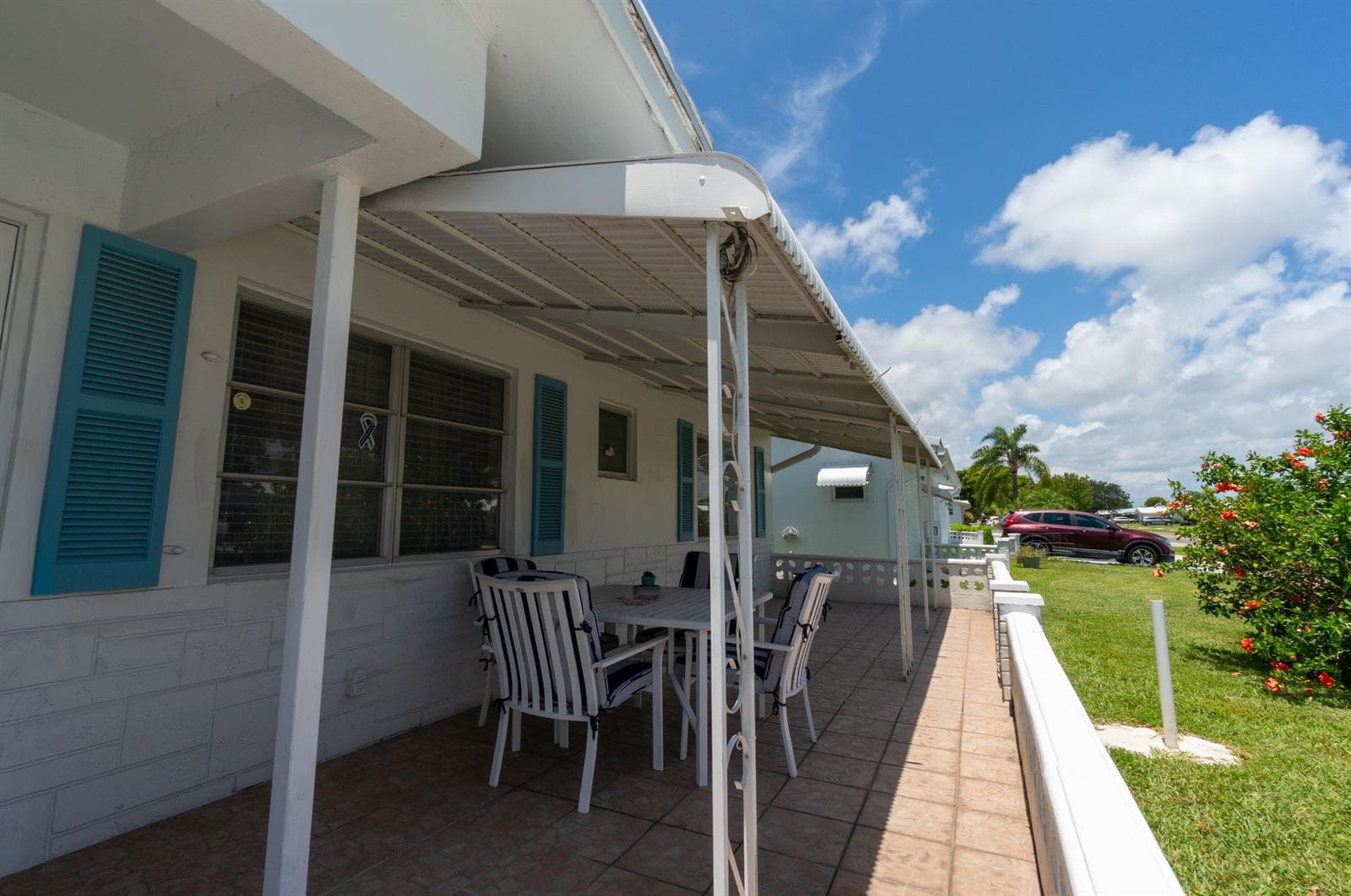 715 SW 18TH Street, Boynton Beach, FL 33426 photo 2
