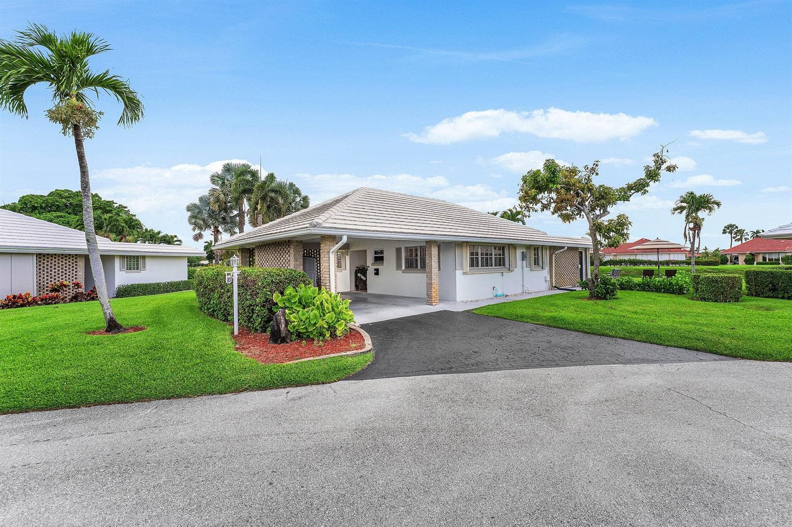 362 Yorktowne Circle, Atlantis, FL 33462 photo 3