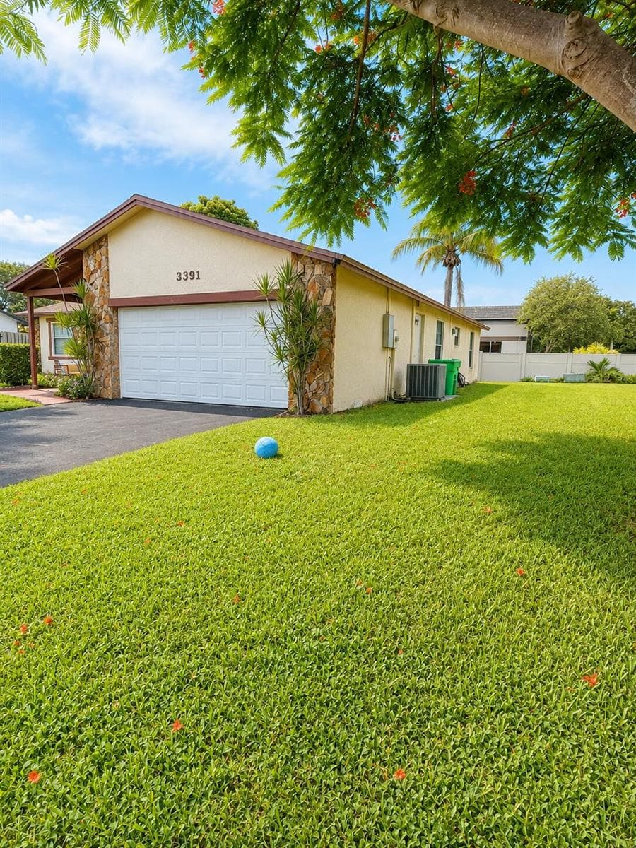 3391 NW 97th Terrace, Sunrise, FL 33351 photo 3