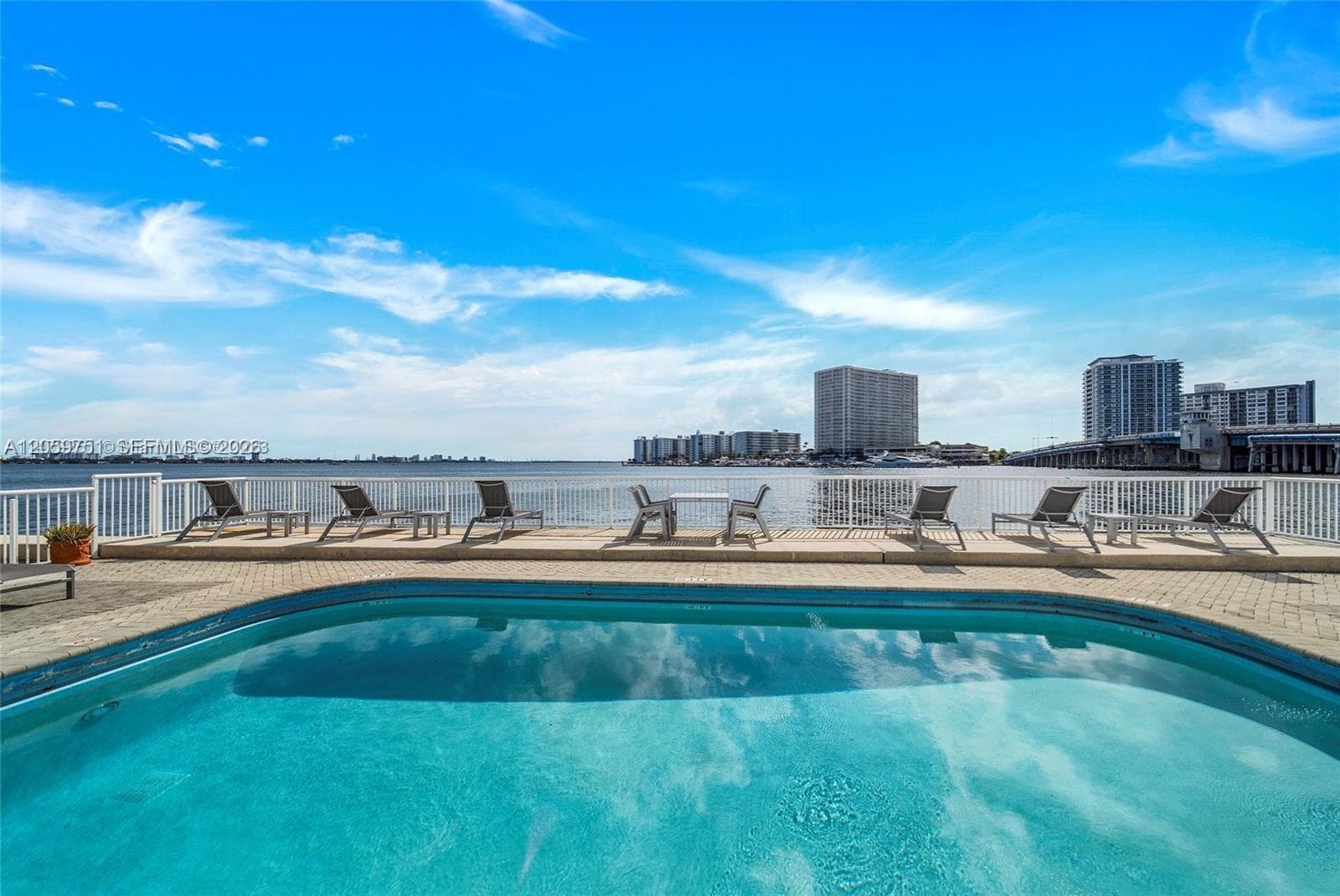 2016 Bay Dr # 304, Miami Beach, FL 33141 photo 4