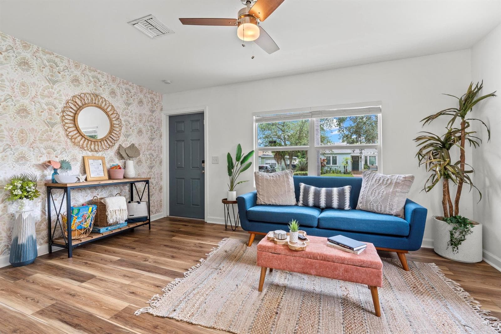 827 Nathan Hale Road, West Palm Beach, FL 33405 photo 4