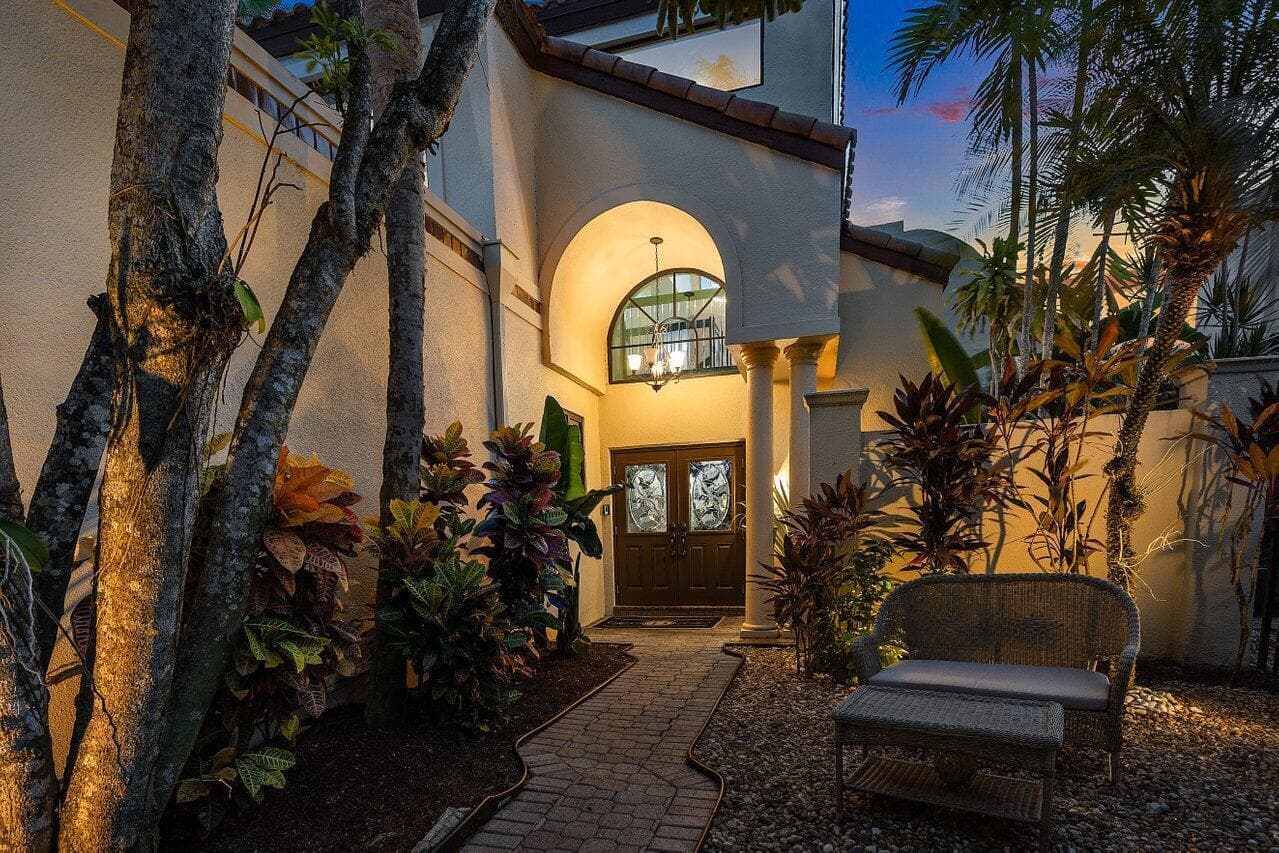 23496 Mirabella Circle S, Boca Raton, FL 33433 photo 3