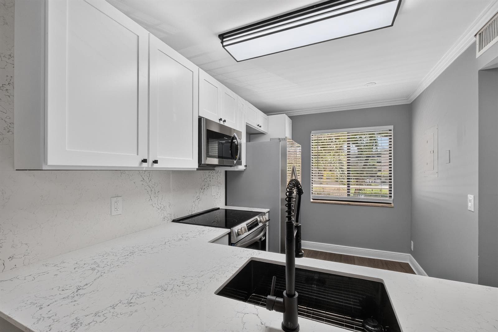 6935 Huntington Lane # 207, Delray Beach, FL 33446