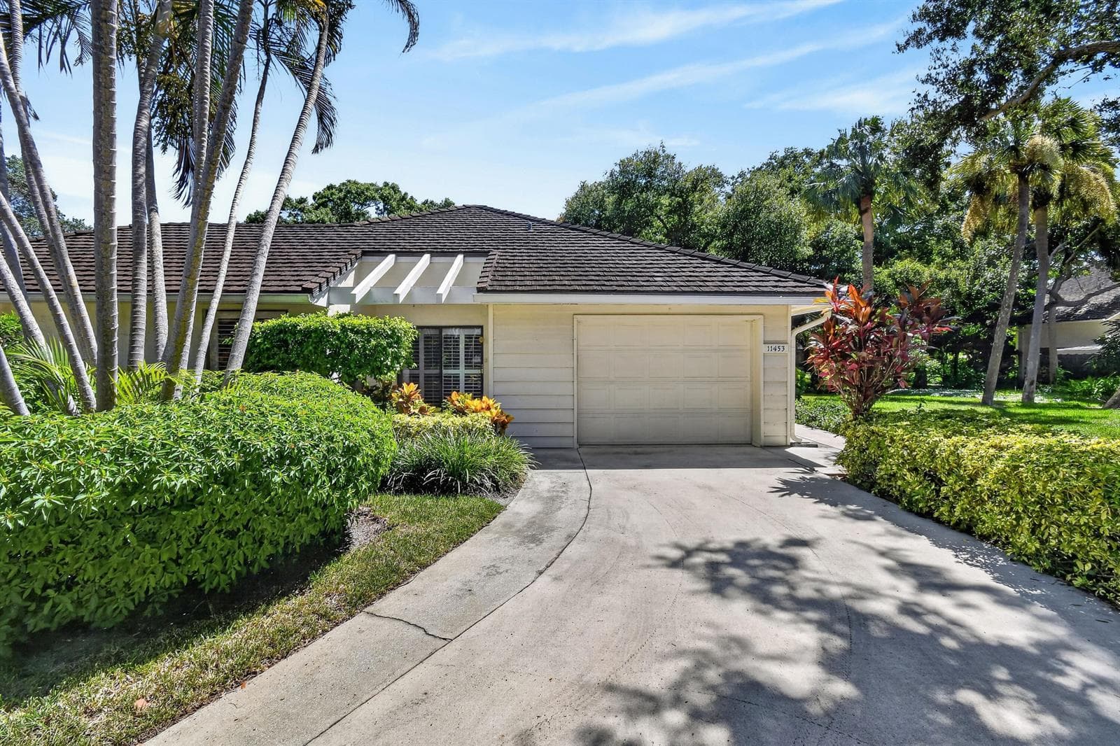 11453 SHADY OAKS Lane, North Palm Beach, FL 33408 photo 3