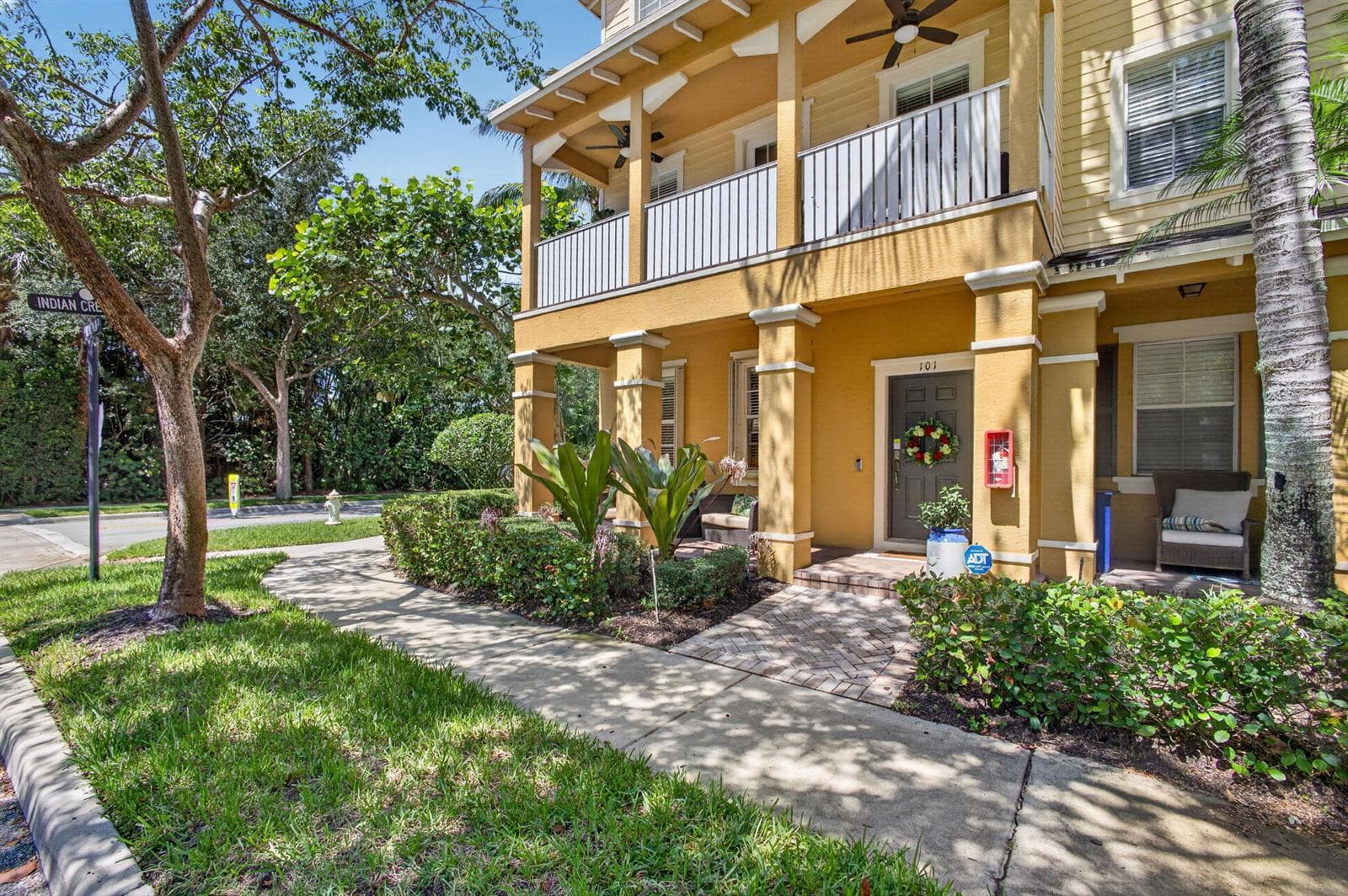 128 W Royal Palm Circle # 101, Jupiter, FL 33458 photo 2