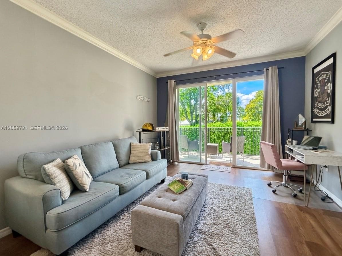 26 Royal Palm Way # 201, Boca Raton, FL 33432