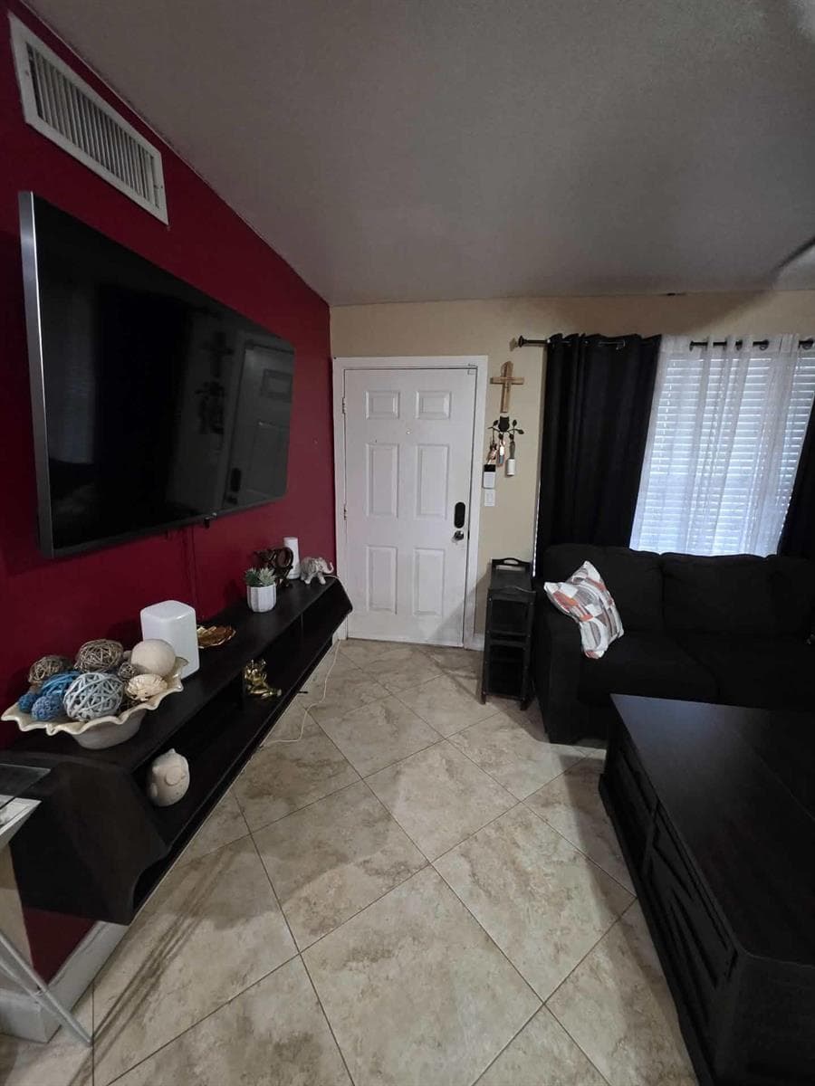 10046 WINDING LAKE Road # 202, Sunrise, FL 33351 photo 3
