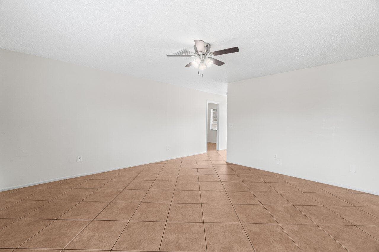 4764 Gulfstream Road, Lake Worth, FL 33460 photo 5
