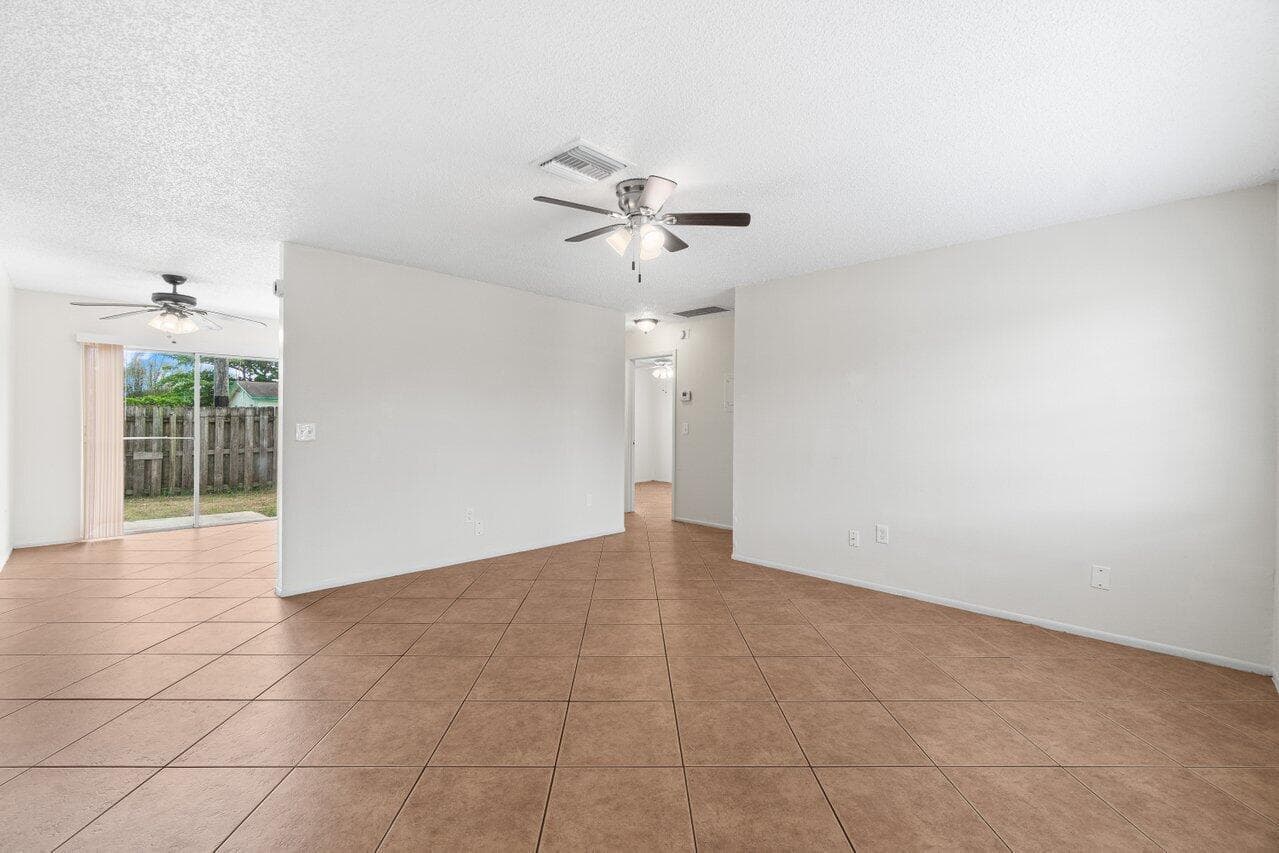4764 Gulfstream Road, Lake Worth, FL 33460 photo 4