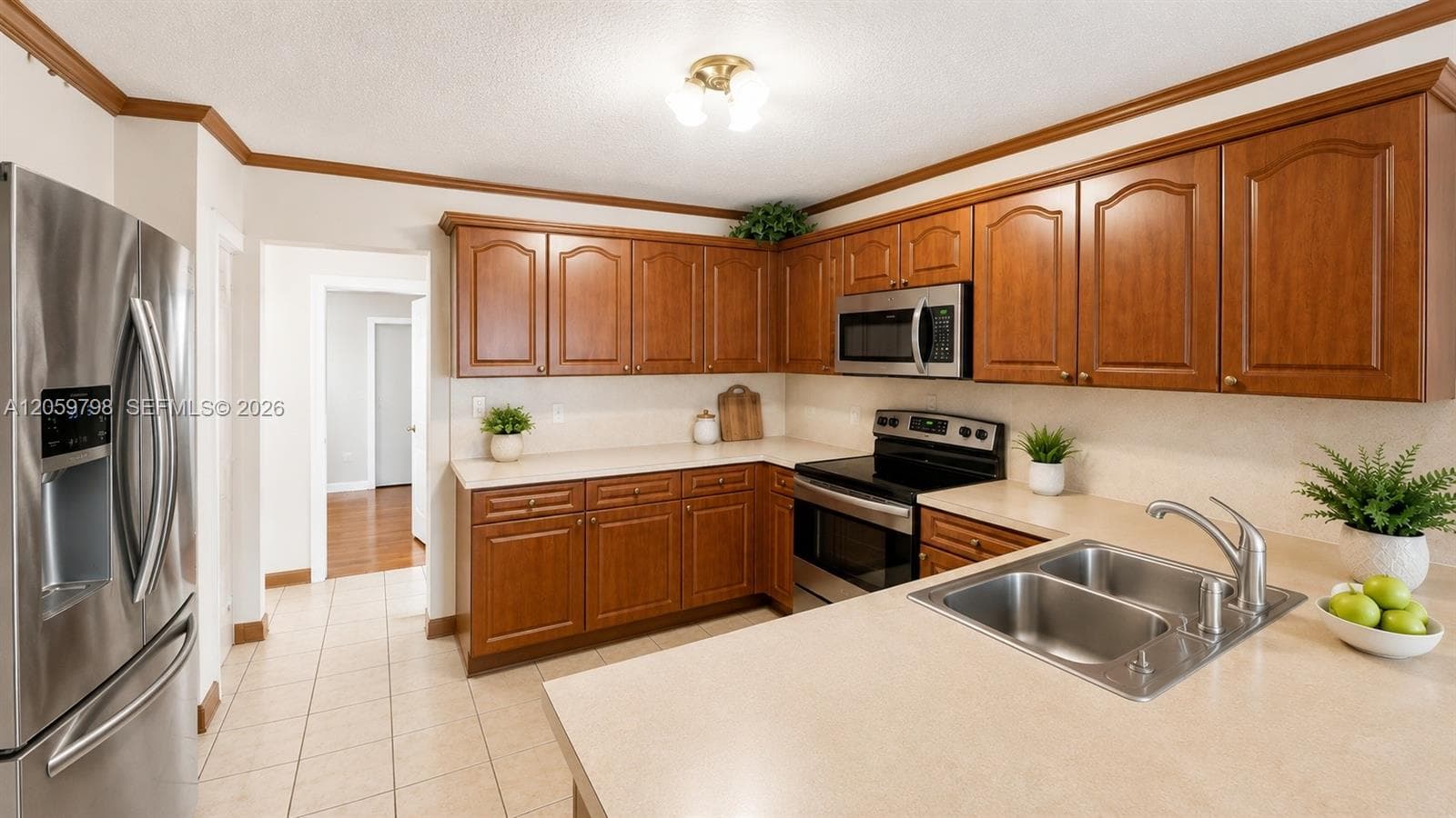 1000 SW 136th Pl, Miami, FL 33184 photo 5