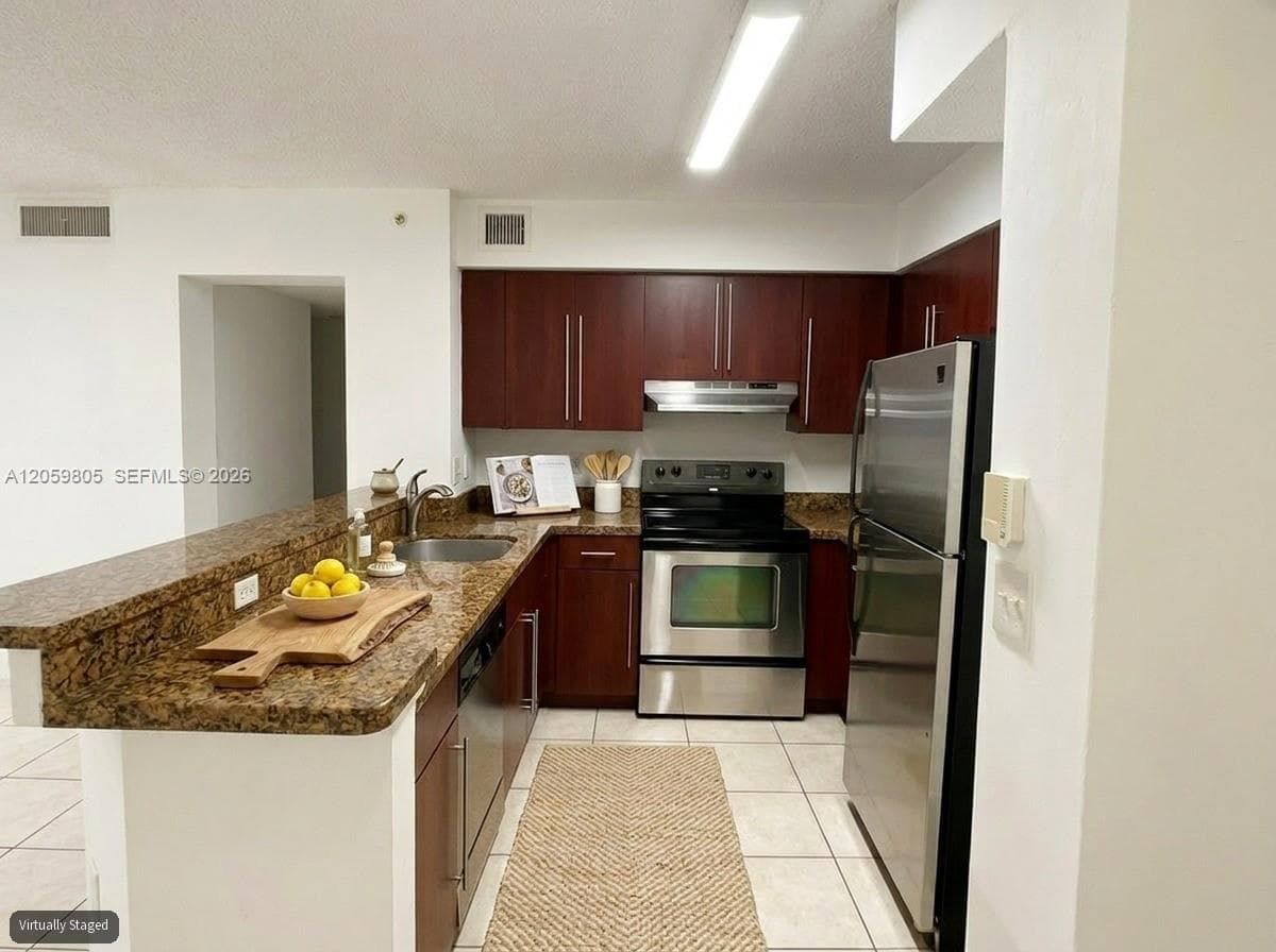 761 N Pine Island Rd # 104, Plantation, FL 33324 photo 3