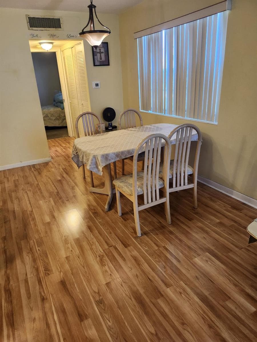 352 Norwich O, West Palm Beach, FL 33417 photo 5