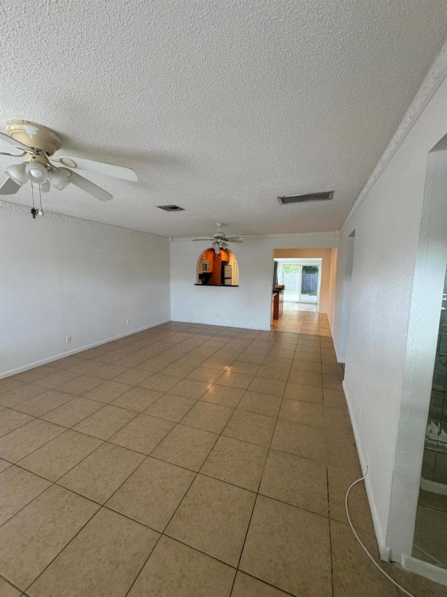 3801 Van Cott Circle, West Palm Beach, FL 33403 photo 3