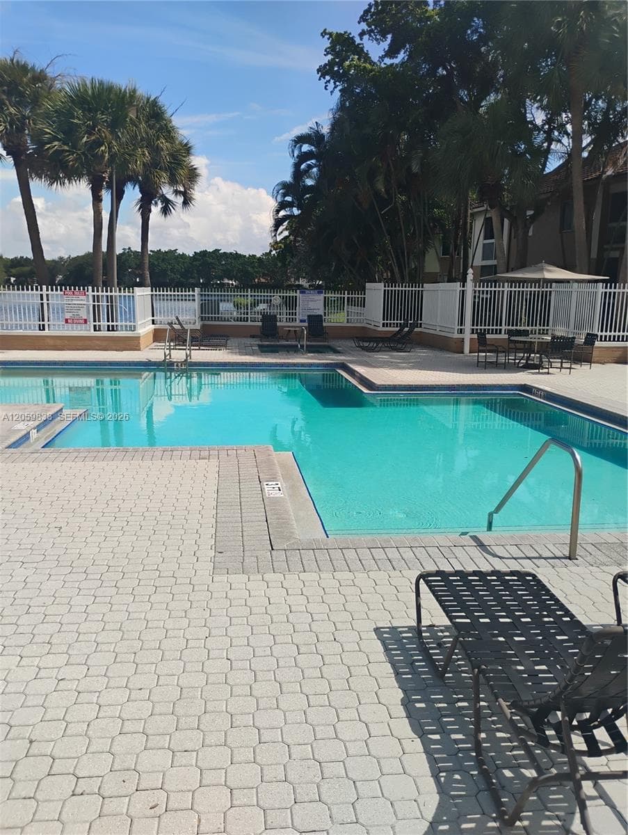 729 NW 92 AV BUILD 29 729 # 729, Plantation, FL 33324 photo 5