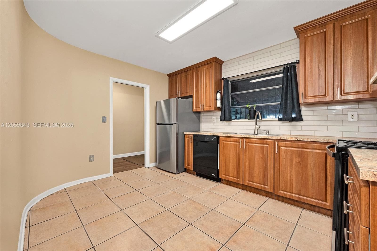 19401 NW 23rd Ave, Miami Gardens, FL 33056 photo 5