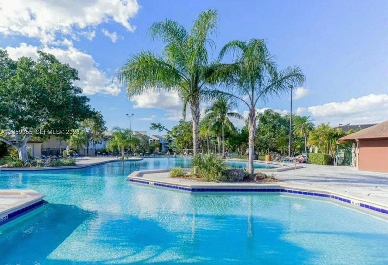 6544 SW 114 PL # B76, Miami, FL 33173-4785