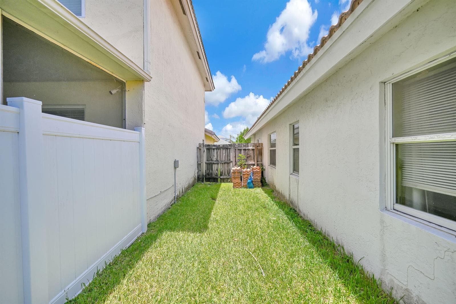 2656 NW 68TH Avenue, Margate, FL 33063 photo 5