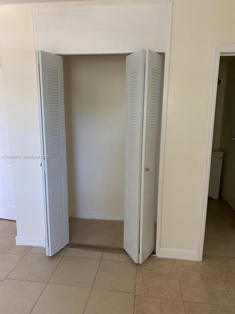 1471 NE 170th St # 123A, North Miami Beach, FL 33162 photo 3