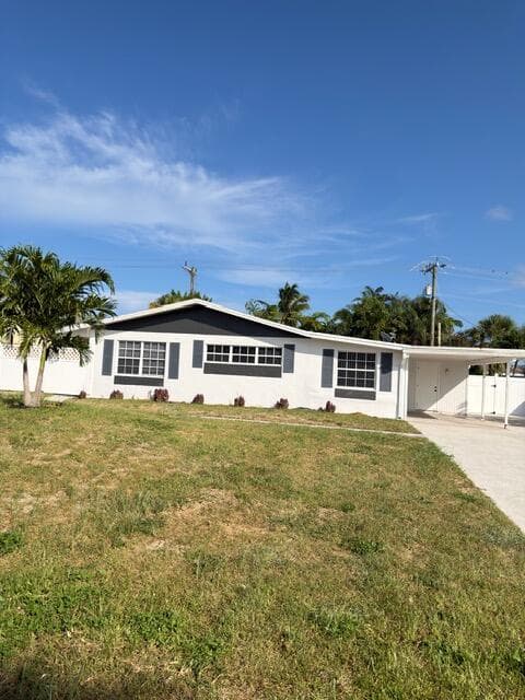 364 Garden Boulevard, Palm Beach Gardens, FL 33410 photo 2