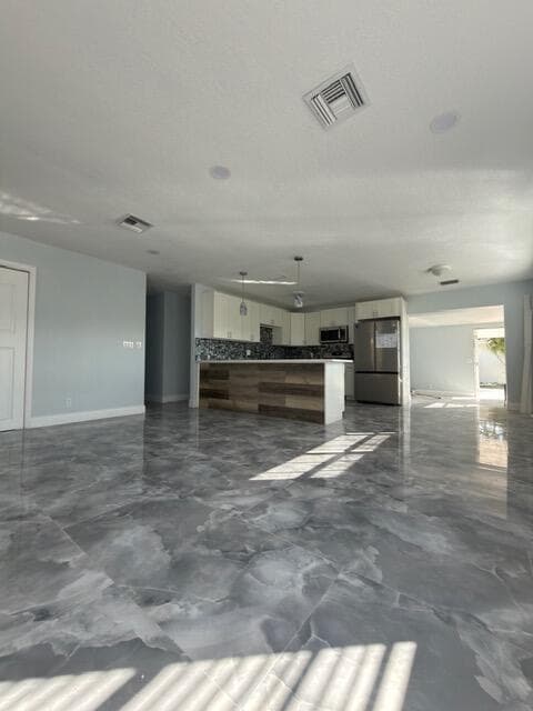 364 Garden Boulevard, Palm Beach Gardens, FL 33410 photo 5