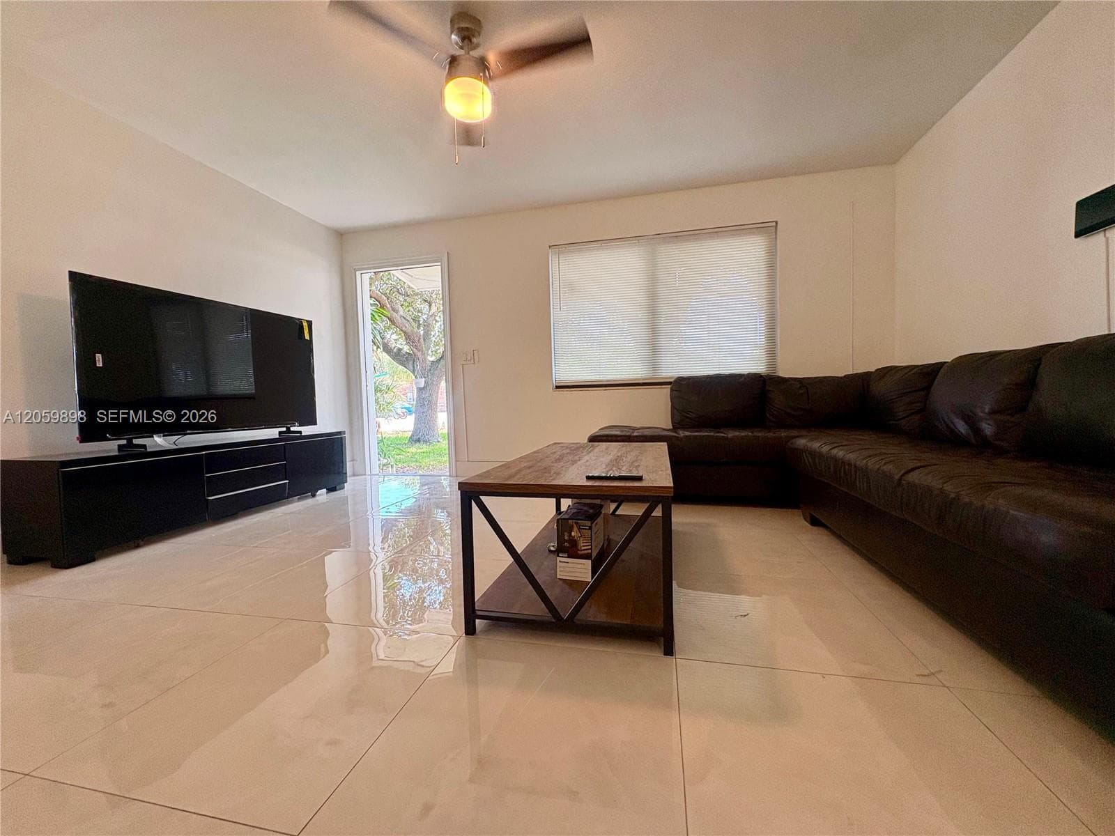 929 SW 10th Ave # 0, Delray Beach, FL 33444 photo 2
