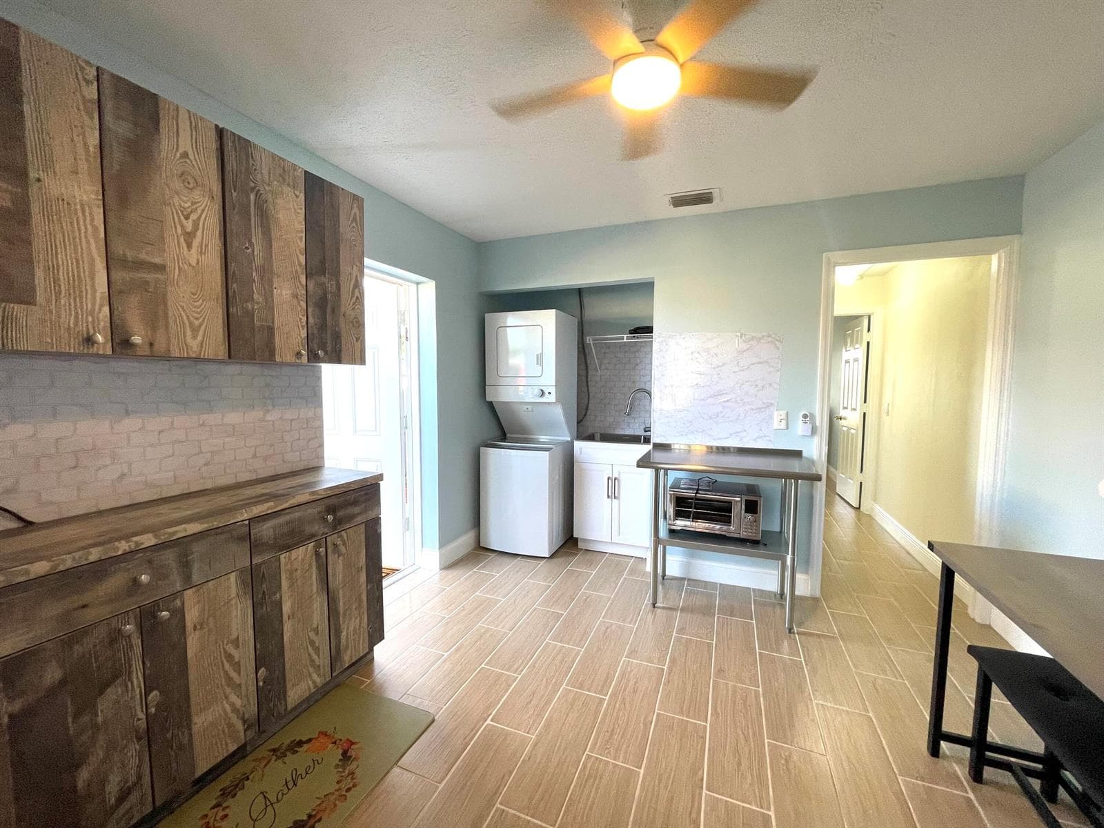5753 SE MERCEDES Avenue, Stuart, FL 34997 photo 2