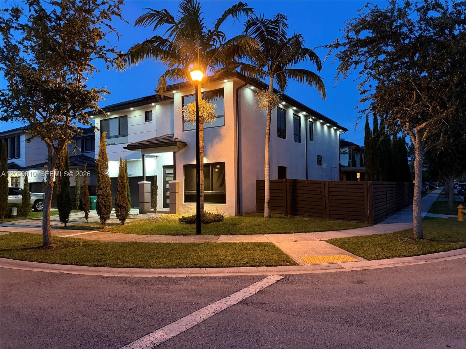 13661 SW 160th Ct, Miami, FL 33196 photo 3