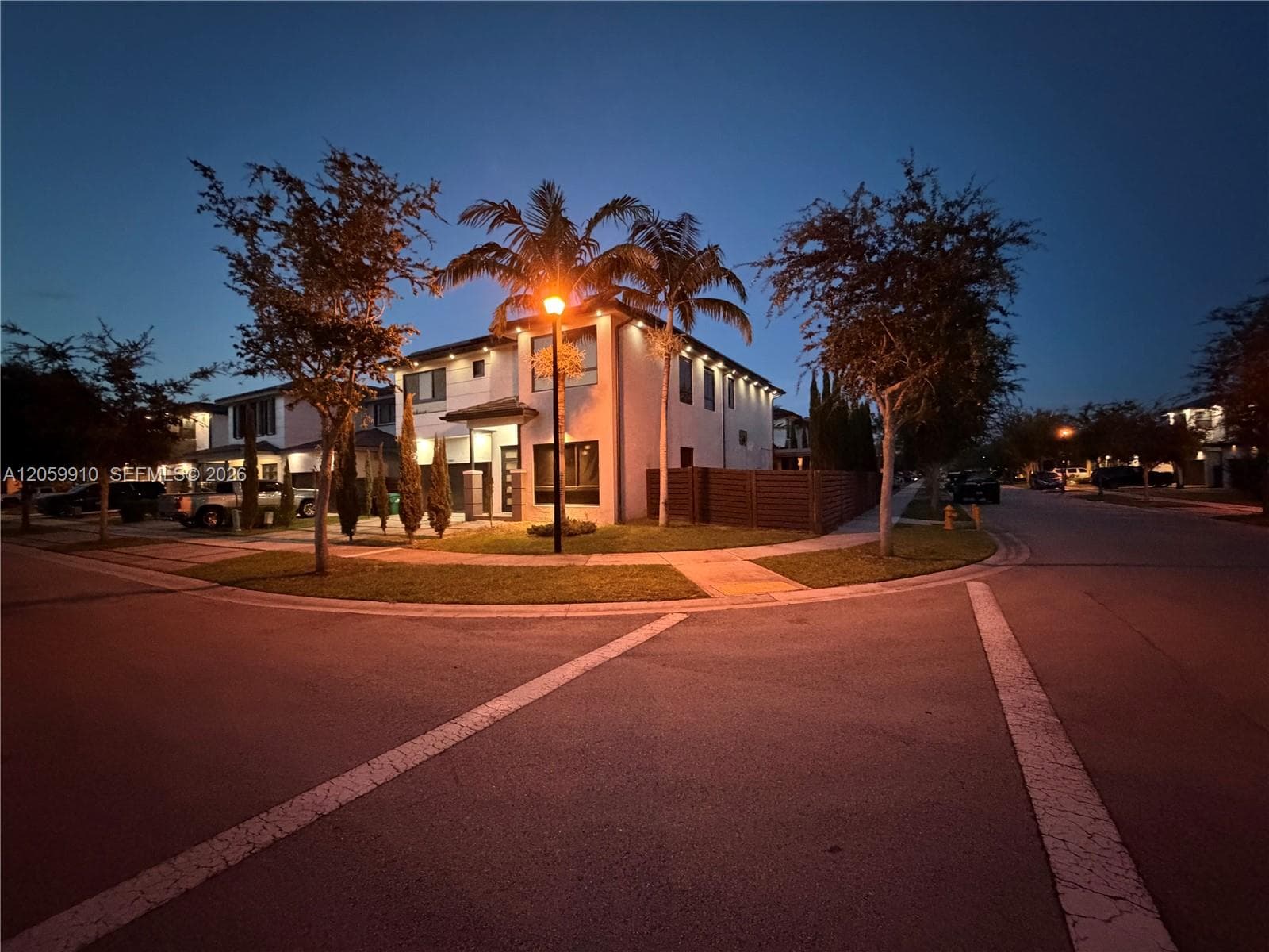 13661 SW 160th Ct, Miami, FL 33196 photo 4