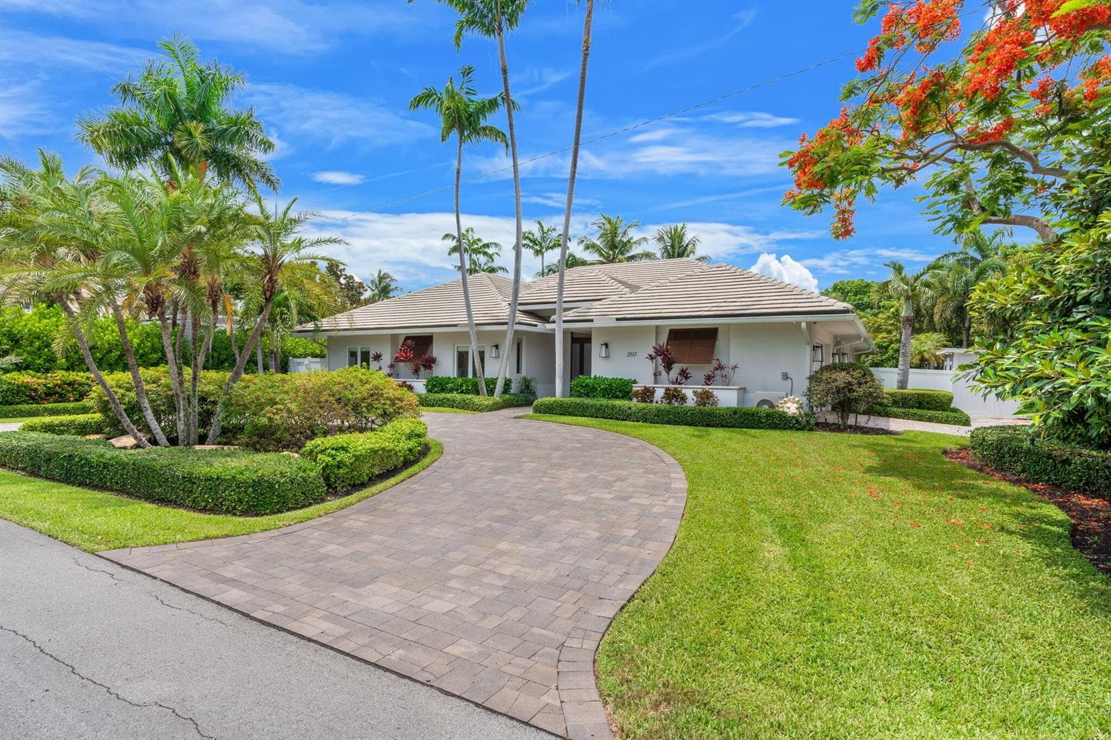 2517 NE 13TH Street, Fort Lauderdale, FL 33304 photo 3