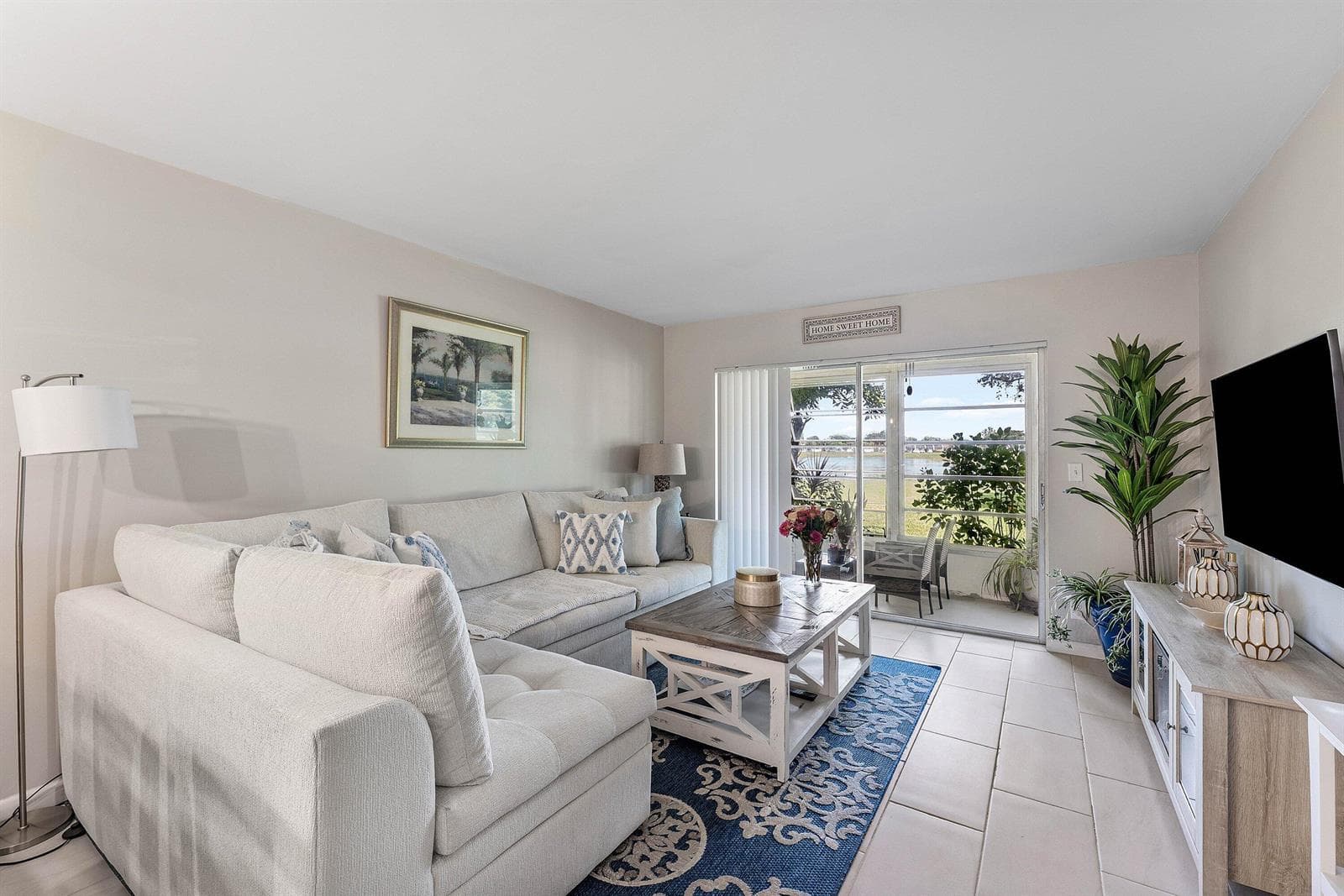 112 Lake Constance Drive, West Palm Beach, FL 33411 photo 5