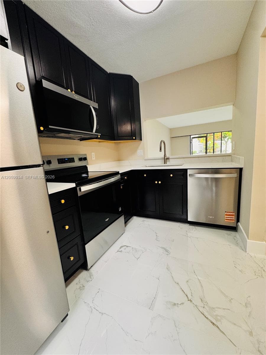 3939 NE 5th Ave # C106, Boca Raton, FL 33431 photo 2