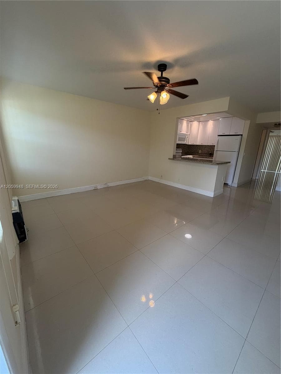 421 Tilford T # 421, Deerfield Beach, FL 33442 photo 3