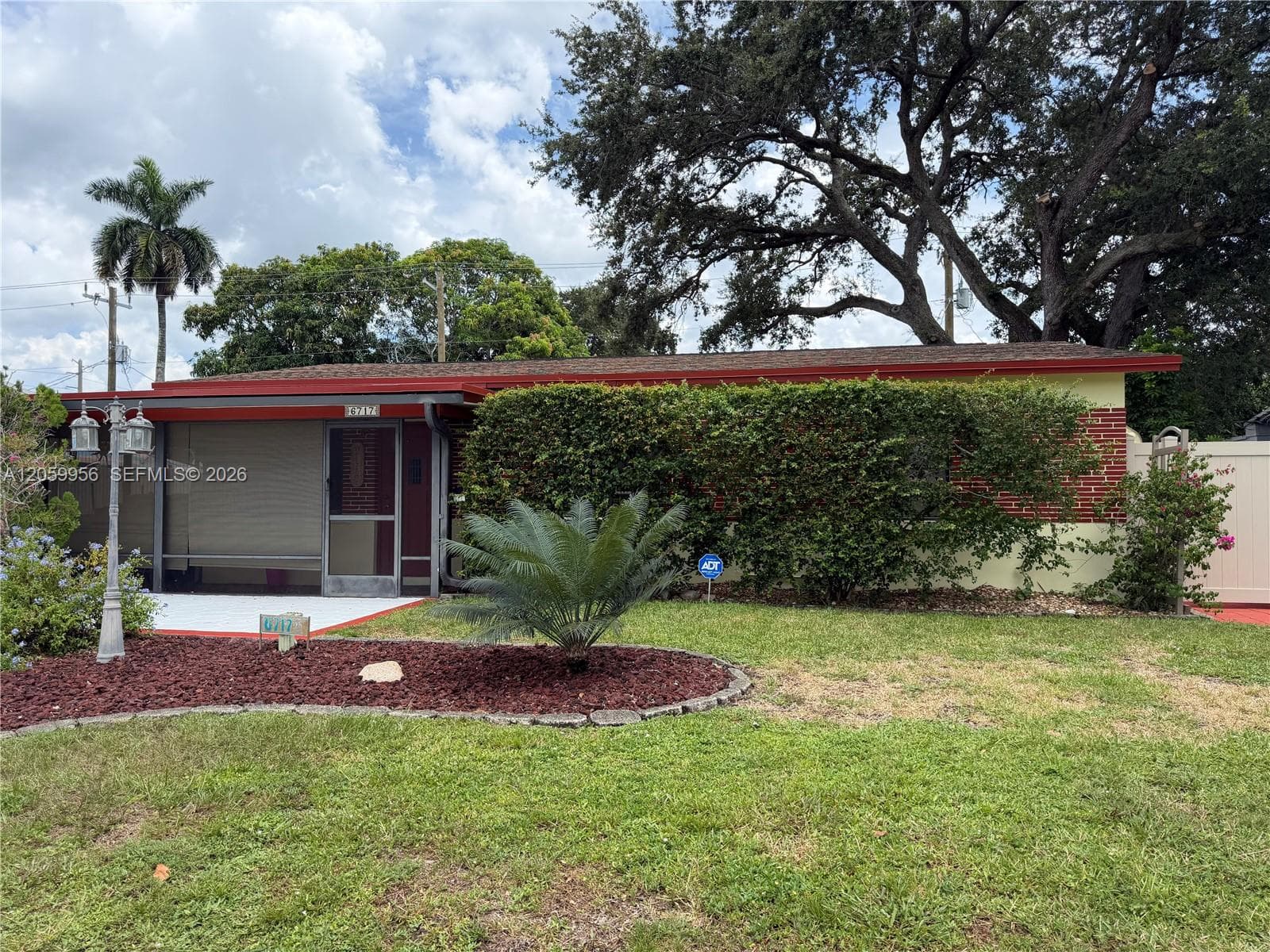 6717 Raleigh St, Hollywood, FL 33024 photo 3