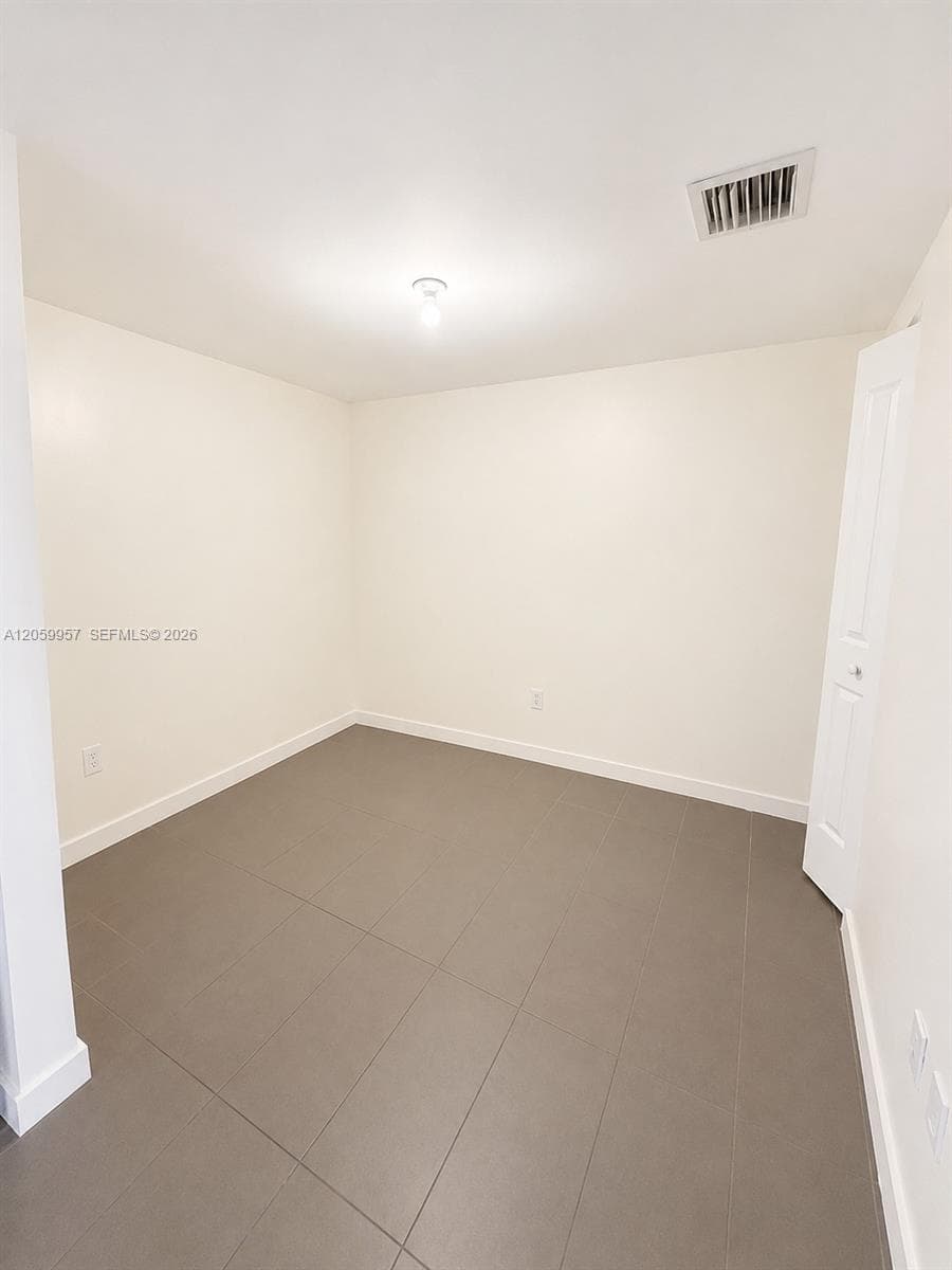 1600 NE 1st Ave # 2401, Miami, FL 33132 photo 4