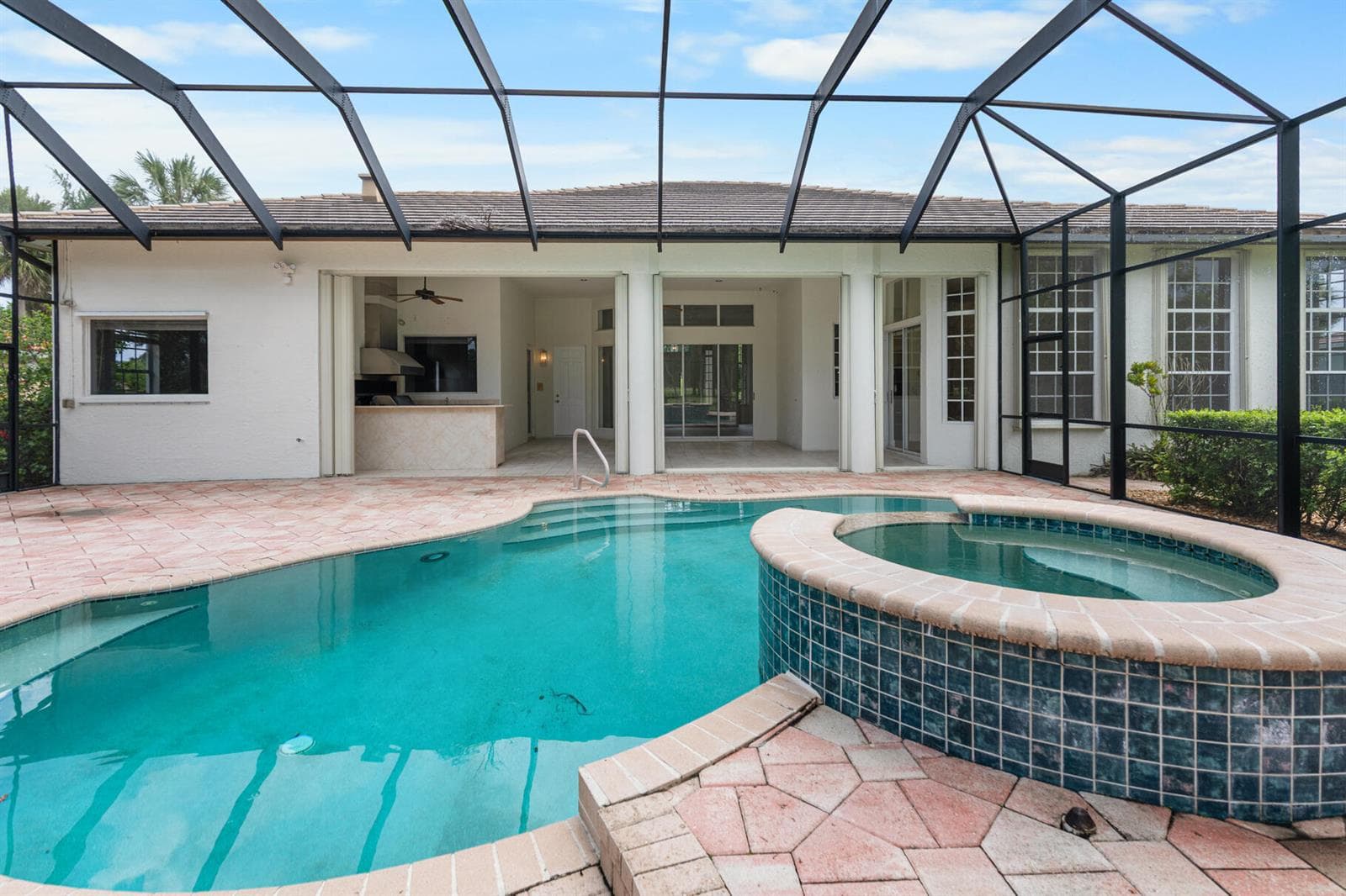 9408 Meadowood Drive, Fort Pierce, FL 34951 photo 4
