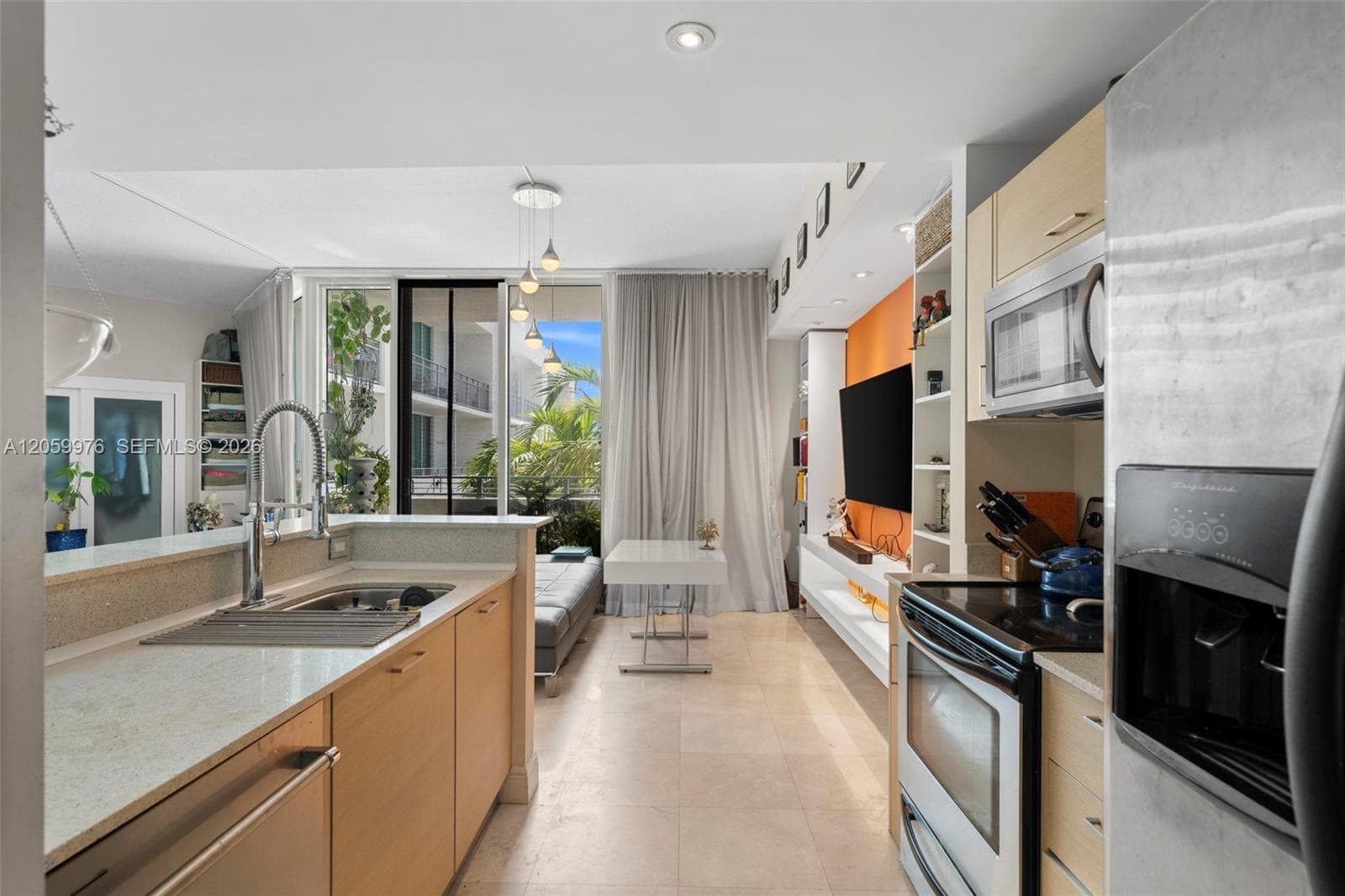 350 NE 24th St # 703, Miami, FL 33137 photo 2