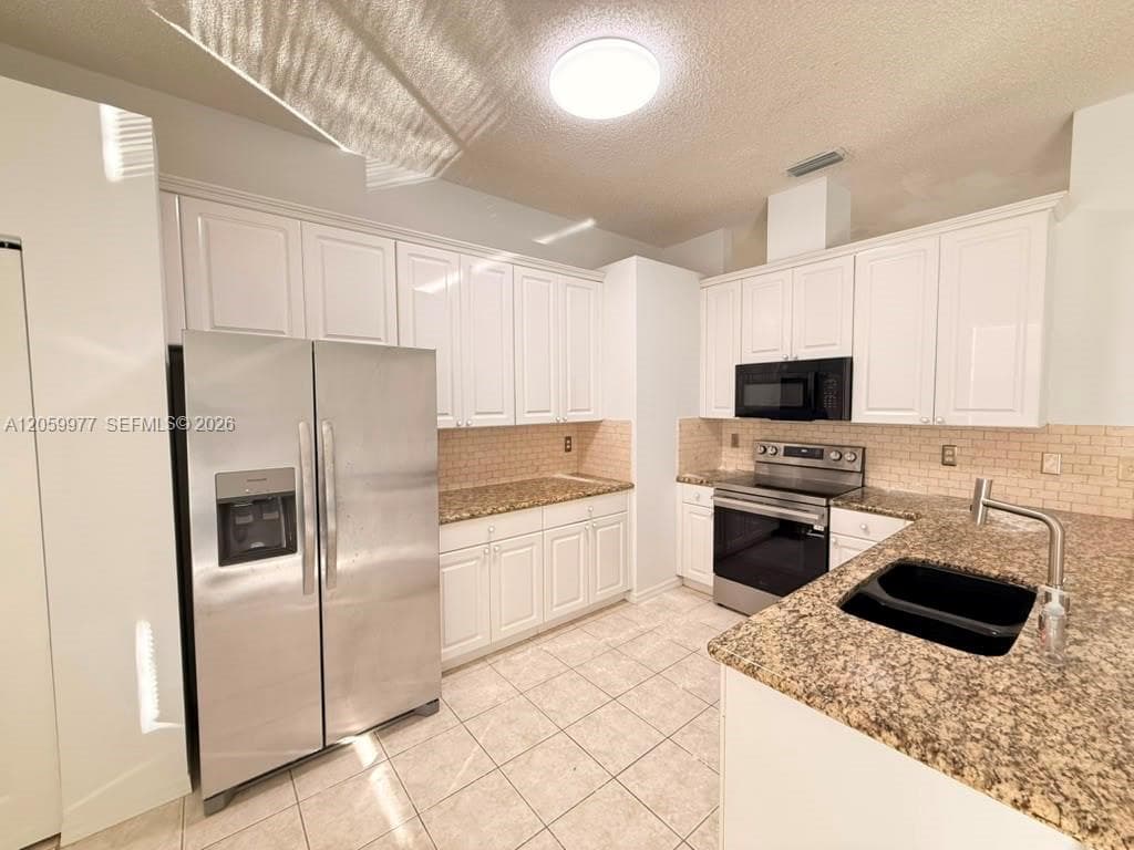 420 SE 23rd Ln # 420, Homestead, FL 33033 photo 5