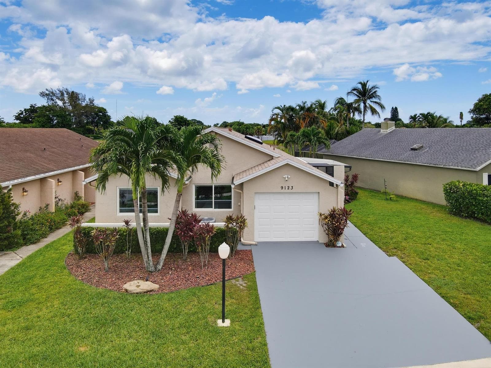 9123 PINE SPRINGS Drive, Boca Raton, FL 33428 photo 5