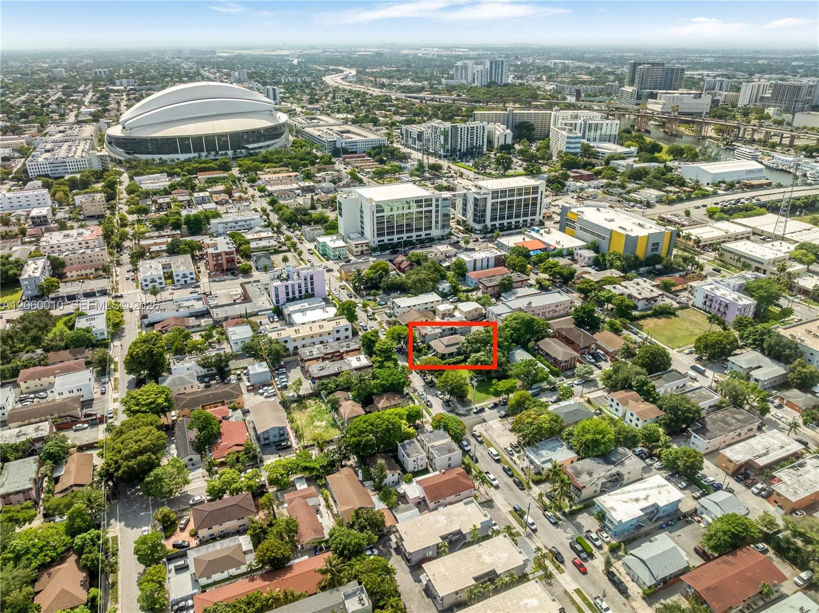 1121 NW 5th St, Miami, FL 33128 photo 4