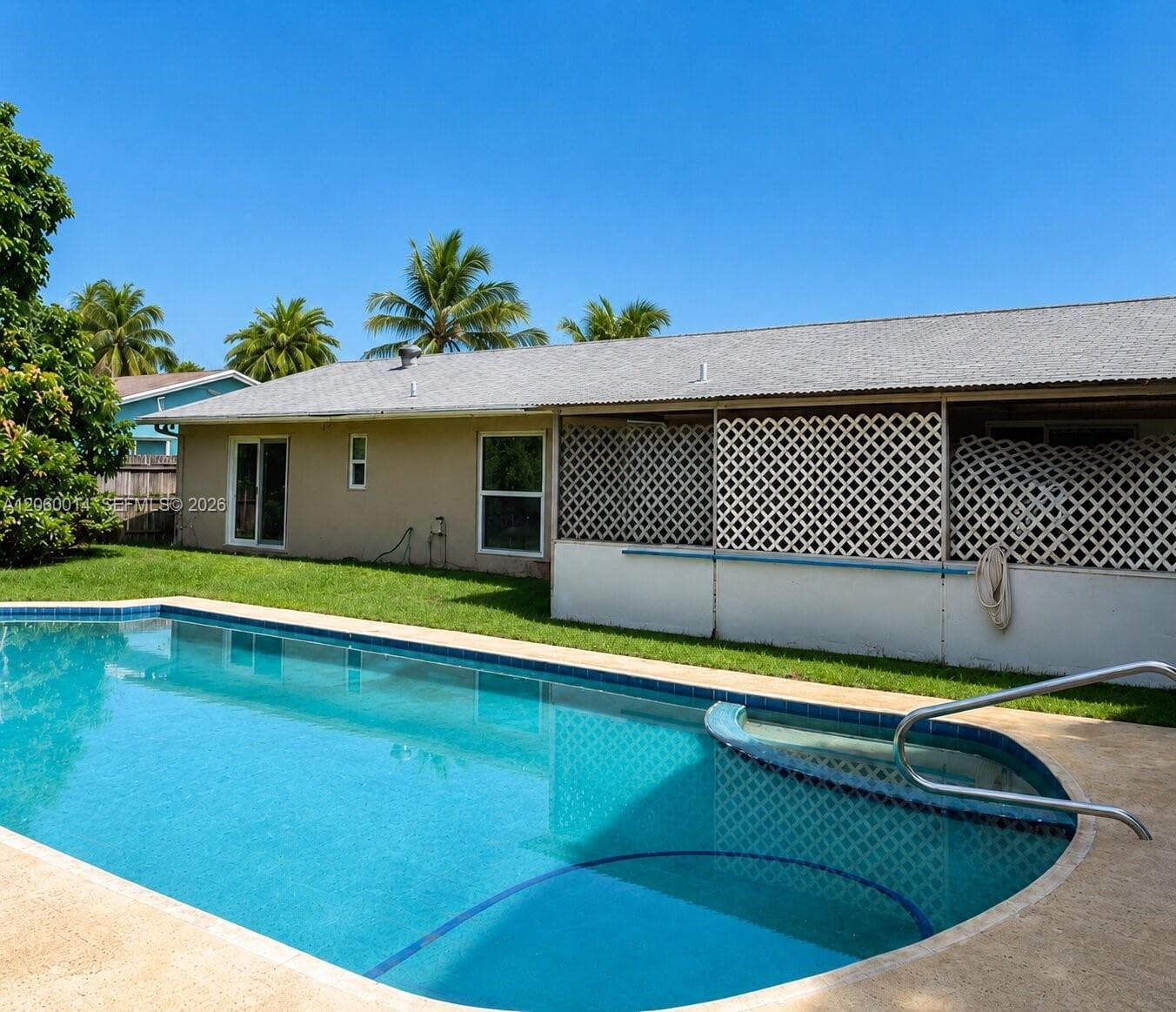 6221 SW 4th St, Margate, FL 33068 photo 2
