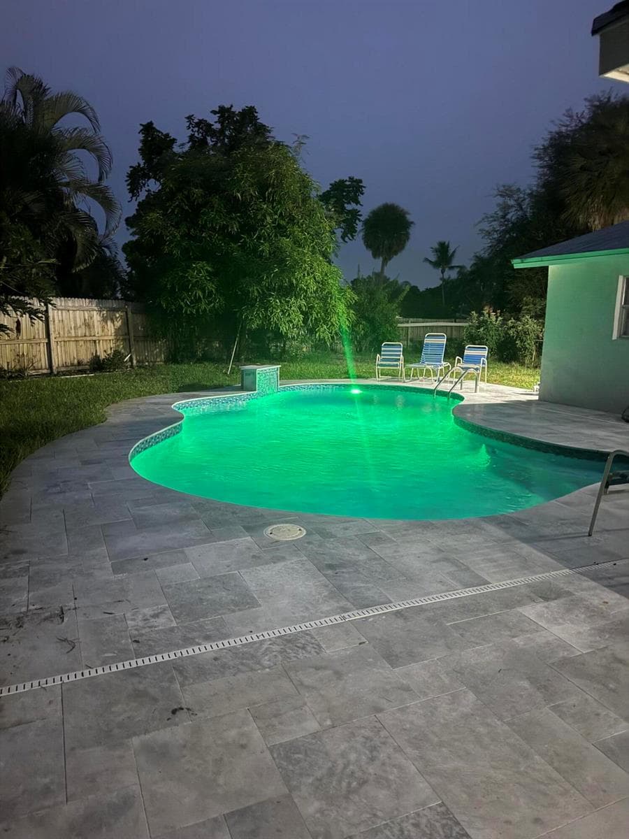 6739 Patricia Drive, West Palm Beach, FL 33413 photo 3