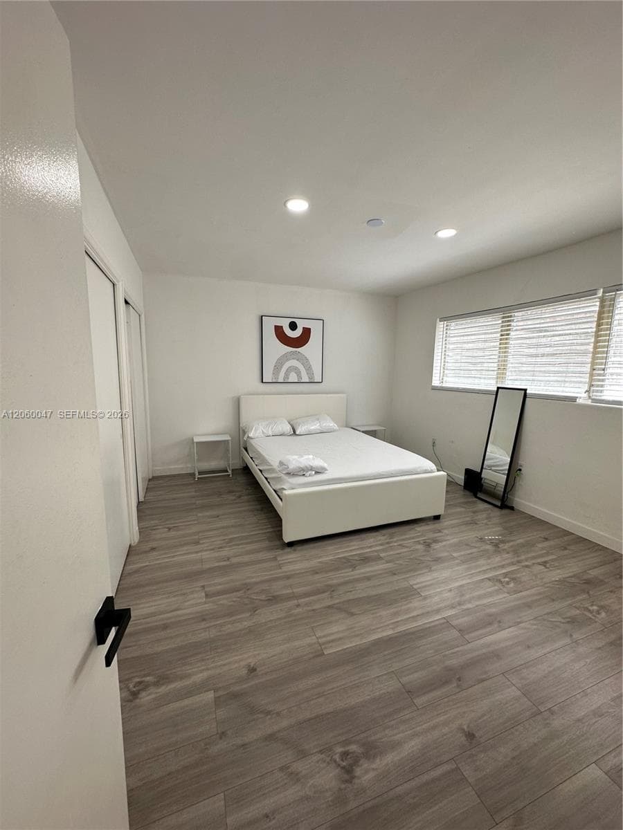 316 Surfside Blvd # 1, Surfside, FL 33154 photo 4
