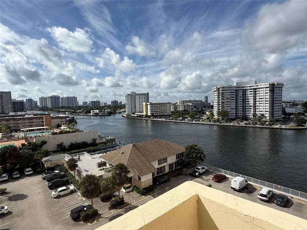 1833 S OCEAN Drive # 808, Hallandale Beach, FL 33009 photo 2