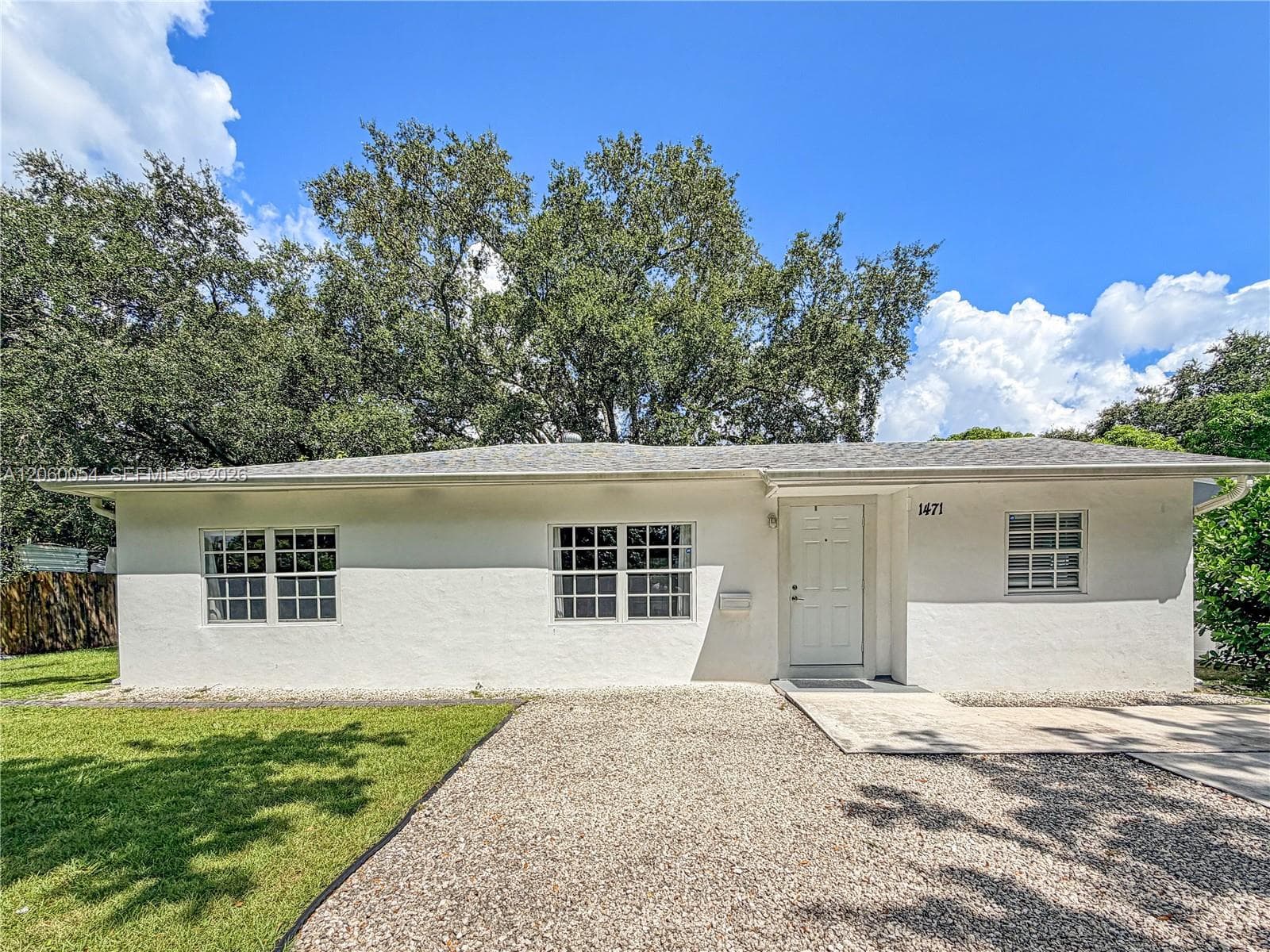 1471 NE 132nd Rd, North Miami, FL 33161 photo 2